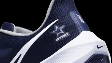 Fans need these Dallas Cowboys shoes by Nike