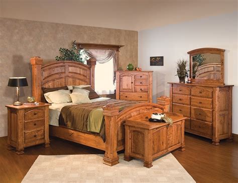 Five reasons why solid wood makes the best bedroom sets.