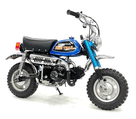 Lot - VINTAGE 1977 HONDA Z50 MINI TRAIL 110CC BIKE