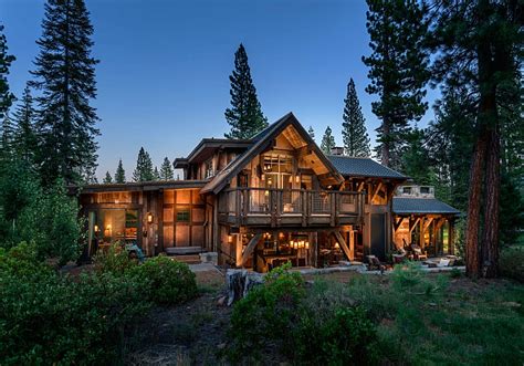 Stunning Cabin Retreat Brings Rustic Texan Charm to Lake Tahoe