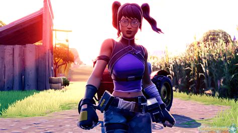 Fortnite Crystal Skin Outfit Skin Outfit UHD 4K Wallpaper, 52% OFF