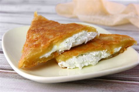 How to Make Feta Cheese Triangles: 10 Steps (with Pictures)