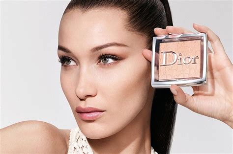 Dior Beauty Unveils New Multi-Purpose Powder Foundation | Dior beauty ...