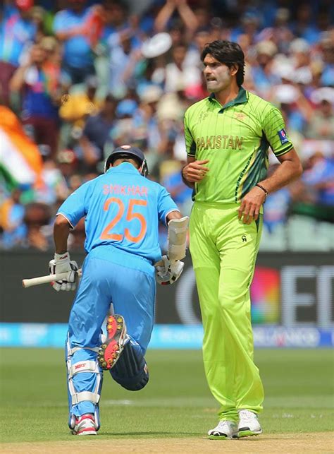 World Cup: How Shikhar Dhawan Took on Pakistan Bowlers | Photo Gallery