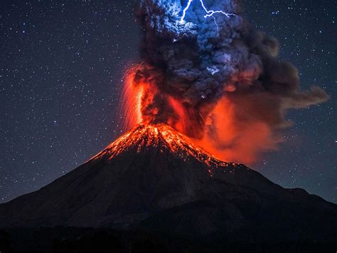 Volcano Lightning Wallpapers - Top Free Volcano Lightning Backgrounds ...