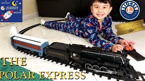 Johny Unboxes New Lionel Polar Express Train Toy Set - YouTube