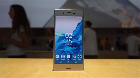 Sony Xperia XZ Hands On Review - TechEngage