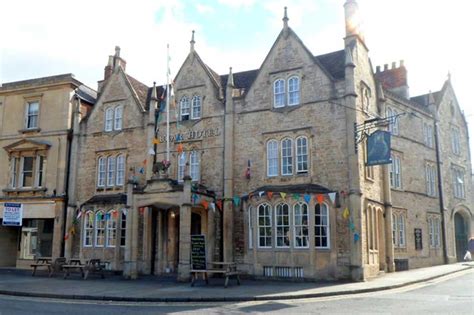 The Bear Hotel in Chippenham, Wiltshire | englandrover.com