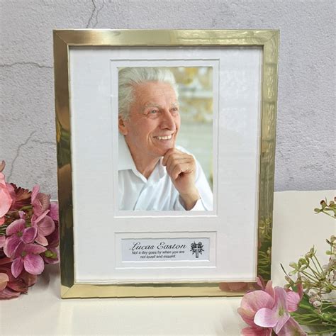 Memorial Photo Frame 4x6 Gold