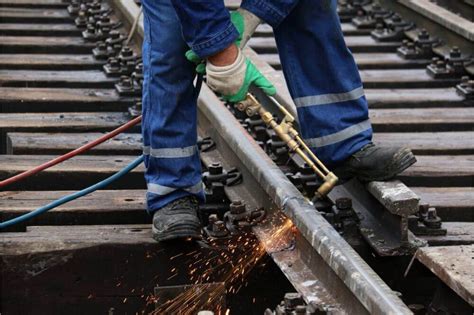 Thermite Welding Railroad Application Explained