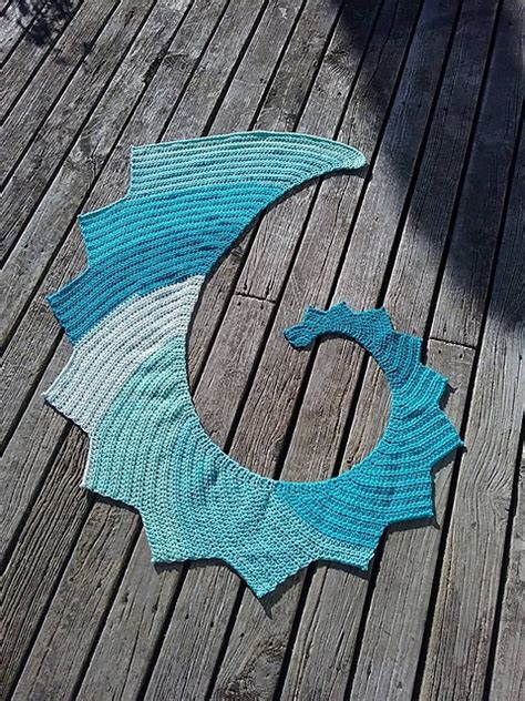 Ravelry: HDC Dragon Tail Scarf pattern by Linda Styles