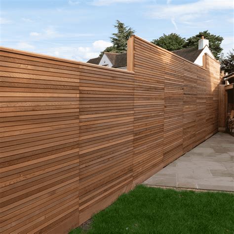 Red Cedar Fence Panel - Privacy Slim - Contemporary Fencing