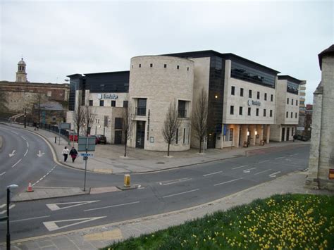 Travelodge and Wetherspoons York © Mr M Evison cc-by-sa/2.0 :: Geograph ...