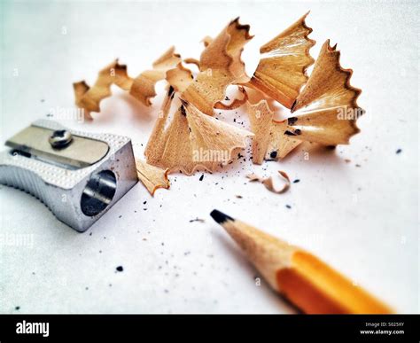 Sharpening pencil Stock Photo - Alamy