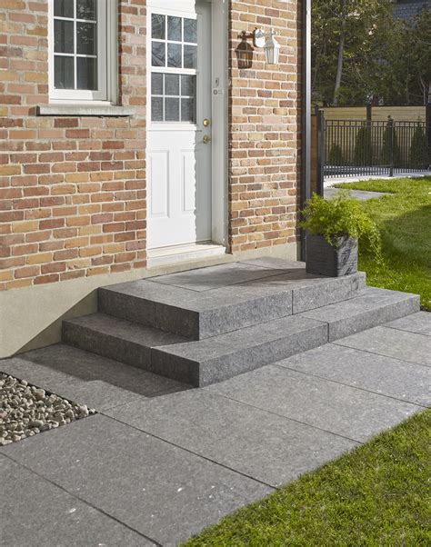 Concrete Front Steps Makeover Using Granite Entry Steps - Polycor Inc.