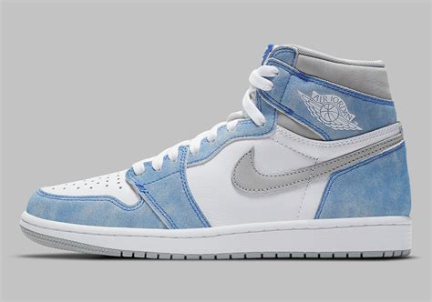 Official Images Of The Air Jordan 1 Retro High OG “Hyper Royal”. Are Y ...