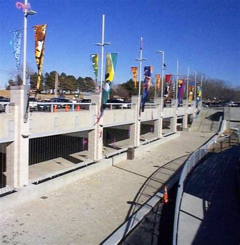 Denver Zoo Parking Structure - WGI