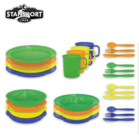 4-Person Polyware Picnic Set