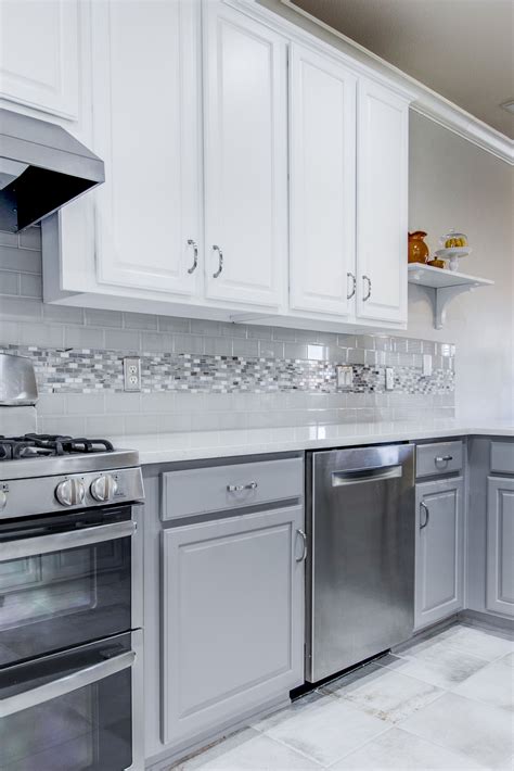 10+ Grey And White Kitchen Backsplash - DECOOMO