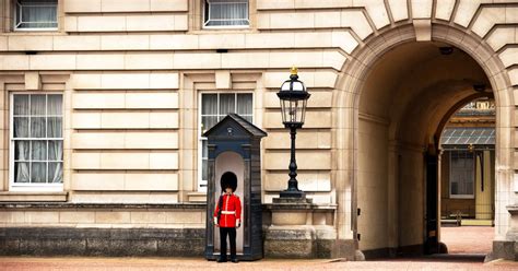 Audio guide BUCKINGHAM PALACE - Tour - Tour Guide | MyWoWo