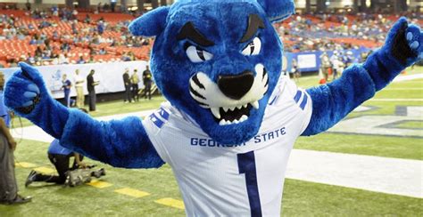 University Mascot: Symbol of a School’s Pride and Identity - Mascot Passion