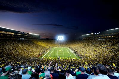 Tickets for Notre Dame night game at Michigan Stadium scarce and expensive