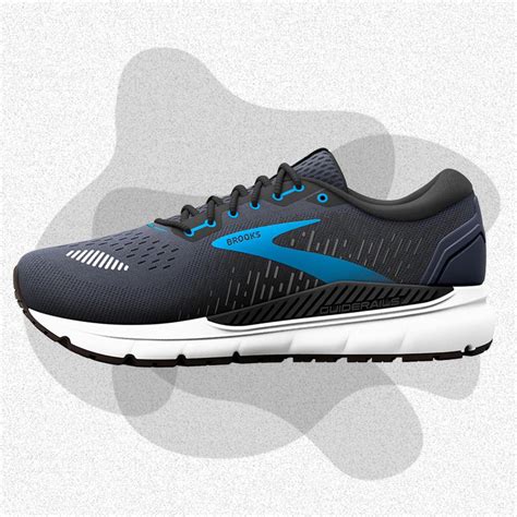 The 19 Best Walking Shoes for Men in 2024, Podiatrist Picked - Men's ...