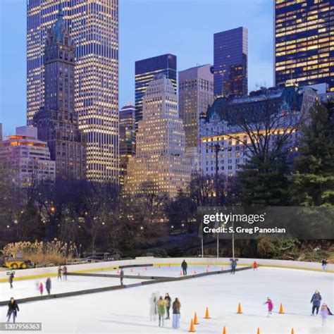 3,239 Central Park Ice Rink Stock Photos, High-Res Pictures, and Images ...