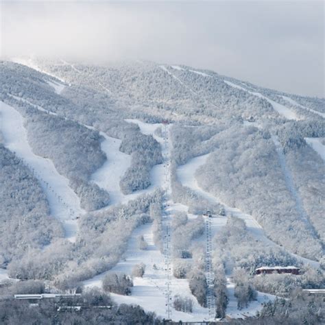 Sunday River Resort | Chairlift Rides | All Accommodations | Group ...