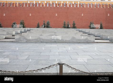 Moscow kremlin red square Stock Photo - Alamy