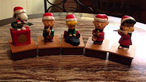 Hallmark Musical Christmas Ornaments 2021