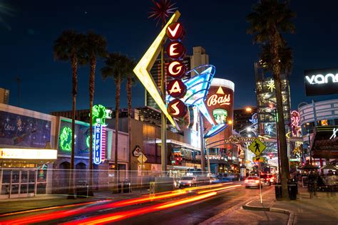 The Las Vegas Strip: The Complete Guide