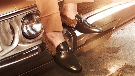 18 Best Men's Slipper Brands for 2021 - The Trend Spotter