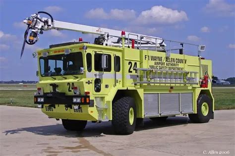 Airport Fire-truck in 2024 | Fire trucks, Fire engine, Fire rescue