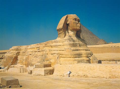 Captured Through Tweets: The Great Sphinx in Saudi Arabia