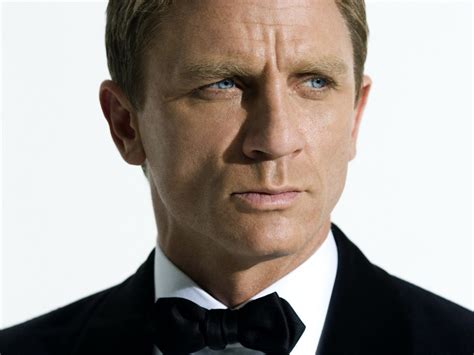 Quantum of Solace - James Bond Wallpaper (9614447) - Fanpop