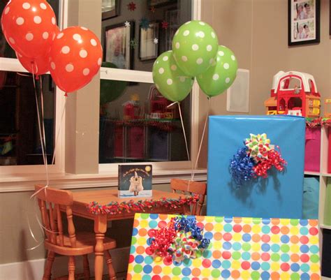 The Navy Stripe: Balloon Birthday Surprise!