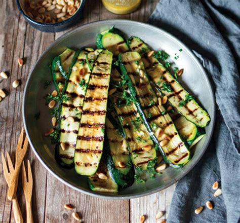 Grilled courgette salad recipe – Recipe