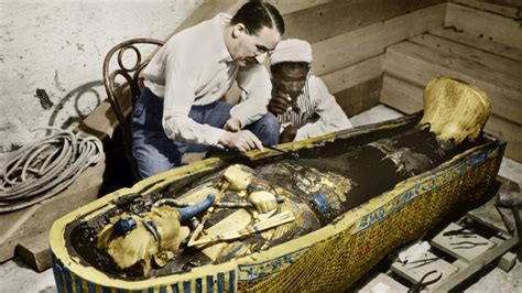 Enter the tomb of King Tut- today in history - News Without Politics