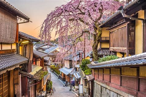 8 Most Beautiful Places in Japan to Visit (2023 Edition)