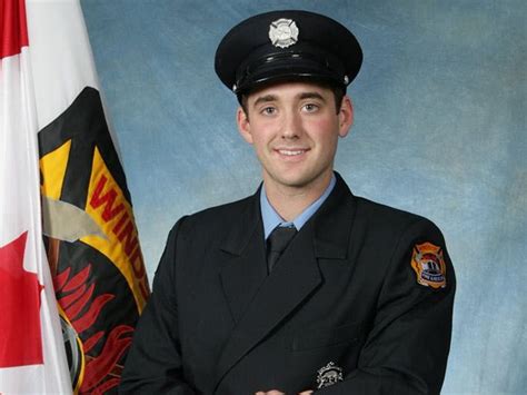 Updated: Off-duty Windsor firefighter dies in Blue Mountain fall ...