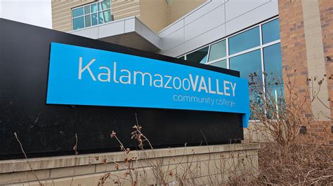 Kalamazoo Valley offers free summer program, chance to earn up to $550