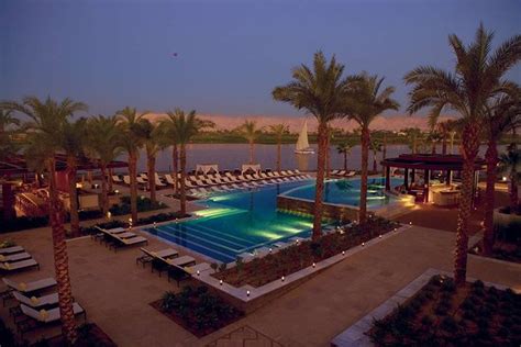 HILTON LUXOR RESORT & SPA $100 ($̶1̶3̶7̶) - Updated 2019 Prices ...