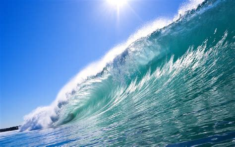 Stunning Ocean Waves Wallpaper HD for your desktop Free Download