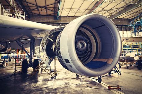 Canada Offers Low Costs for Aircraft Manufacturers - Perspective