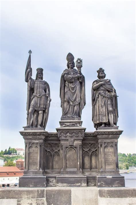 Statues on the Charles Bridge in Prague. Architecture of Prague Stock ...