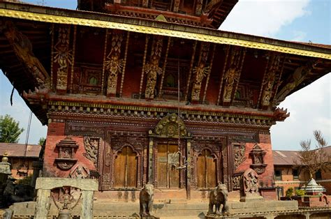 Kathmandu Changu Narayan 06 South Entrance To Changu Narayan Temple