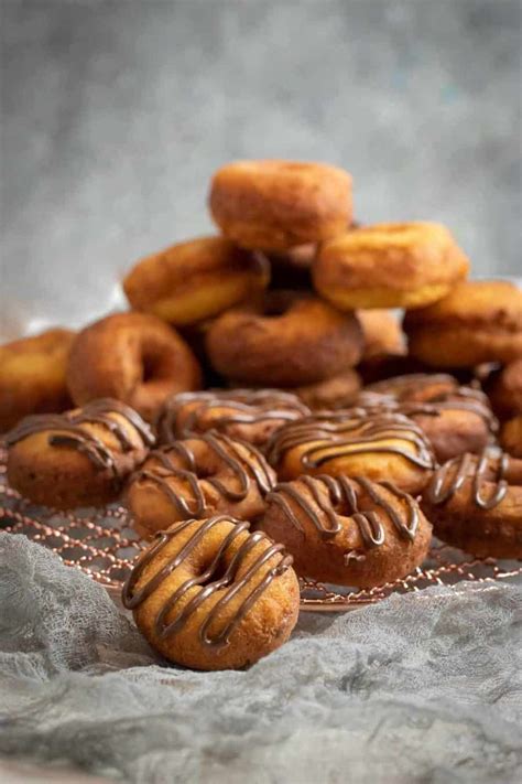 Mini Donut Recipe - Valentina's Corner