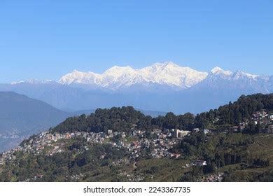 Kanchenjunga View Tiger Hill Darjeeling West Stock Photo 2243367735 ...