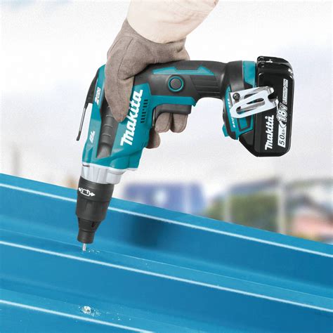 MAKITA Screw Gun Kit, Cordless, 1/4 in Hex Drive Size, 2,500 RPM ...